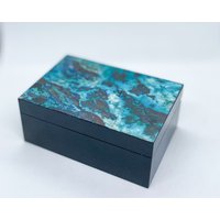 Chrysokoll Box Für Schmuck Hochwertige Edelstein Kristall Mineral Aufbewahrungsbox Echter Stein von LaGemShops