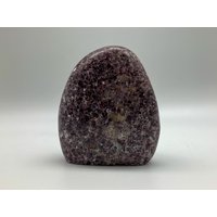 Wunderbarer Lepidolith in Freeform von LaGemShops