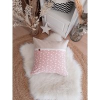 Kissenhülle/Kissenbezug Dekokissen Zierkissen Landhaus Cottage Beige Herzen Rosa Weiß Natur Spitzenband Kissenhülle/Kissenbezug Dekokissen Zierkissen Landhaus Cottage Beige Herzen Rosa Weiß Natur Spitzenband von LaMilaHandmade
