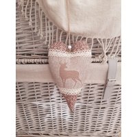 stoffherz Dekoherz Herz Hirsch Braun Zimt Spitzenband Herzhänger Wanddeko von LaMilaHandmade