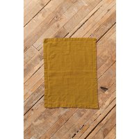 Tischset in Bernsteingelbem Leinen | Optional Stickerei von LaPetiteAlice