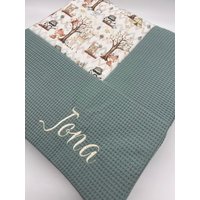 Krabbeldecke Babydecke Spieldecke Waldtiere Auf Wunsch Mit Stickerei 120x120cm von LaPetiteMinou
