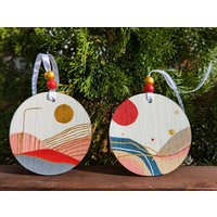 Handbemalte Boho Weihnachtsornamente Holz Dekor, 2Er Set Handbemalte Boho Weihnachtsornamente Holz Dekor, 2Er Set von LaVieColor