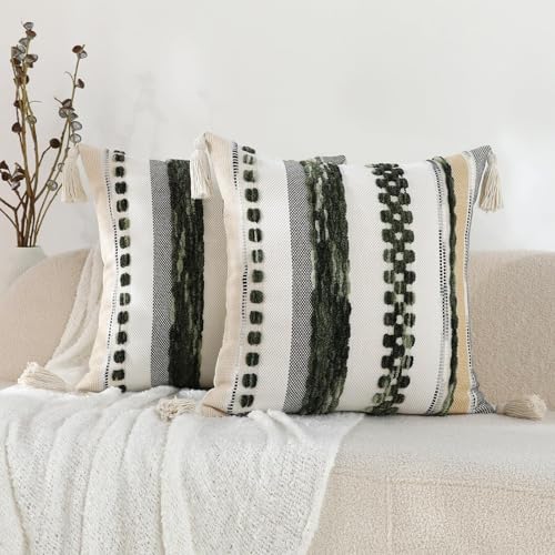 Labilin Kissenbezug 45x45, Boho Dekokissenbezüge Kissenbezüge Mit Quasten, 2er Set Dunkelgrün und Beige Geometrische Chenille Kissenhüllen für Bauernhausstuhl, Sofa, Schlafzimmer, Wohnzimmer Labilin Kissenbezug 45x45, Boho Dekokissenbezüge Kissenbezüge Mit Quasten, 2er Set Dunkelgrün und Beige Geometrische Chenille Kissenhüllen für Bauernhausstuhl, Sofa, Schlafzimmer, Wohnzimmer von Labilin