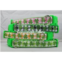 st. Patricks Hundehalsband Buffalo Plaid Clover Hundeleine Hundegeschirr von LabradorableCollars