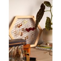 Mehrzweck-Notiztafel Aus Altholz - Fotohalter, Ohrringhalter, Memoboard Individualisierbares Display Mehrzweck-Notiztafel Aus Altholz - Fotohalter, Ohrringhalter, Memoboard Individualisierbares Display von LabuStudioIT