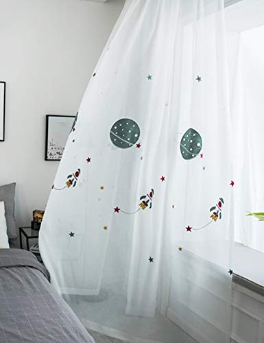 Lactraum Vorhang Kinderzimmer Junge Transparent Weiß mit Ösen Bestickt Planet Sterne Raumschiff Voile 200 x 245cm von Lactraum