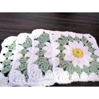 Gehäkelte Untersetzer, Handgemachtes Untersetzer-Set, Gehäkelte Untersetzer Mit Blumenmuster Gehäkelte Untersetzer, Handgemachtes Untersetzer-Set, Gehäkelte Untersetzer Mit Blumenmuster von LadybugAwesomeFinds