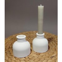 Leuchter Geriffelt Kerzenleuchter Raysin Weiß Leuchter Geriffelt Kerzenleuchter Raysin Weiß von Ladysbastelbude