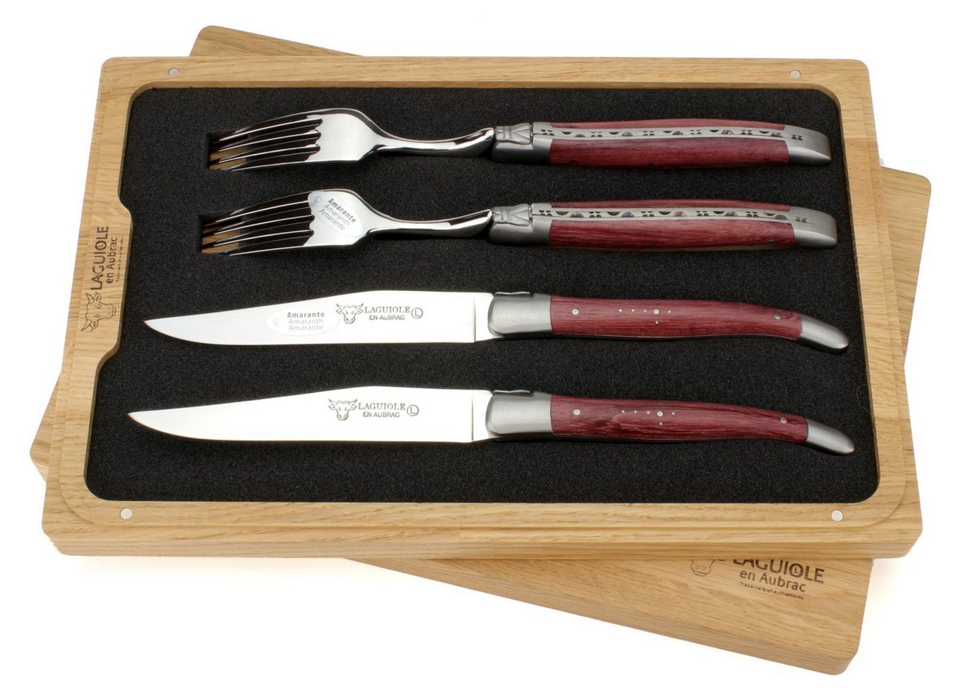Laguiole en Aubrac Steakbesteck CCF99ATI, 2 Messer / 2 Gabeln - Griff Amaranth - Backen matt - Stahl glänzend Laguiole en Aubrac Steakbesteck CCF99ATI, 2 Messer / 2 Gabeln - Griff Amaranth - Backen matt - Stahl glänzend von Laguiole en Aubrac