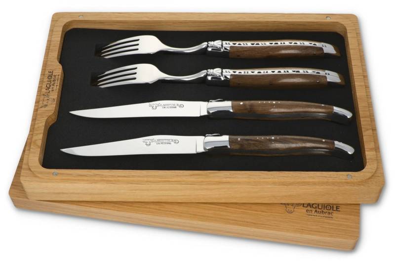 Laguiole en Aubrac Steakbesteck CCF99NOIH BRI, 2 Messer / 2 Gabeln - Griff Nussbaum - Stahl glänzend Laguiole en Aubrac Steakbesteck CCF99NOIH BRI, 2 Messer / 2 Gabeln - Griff Nussbaum - Stahl glänzend von Laguiole en Aubrac
