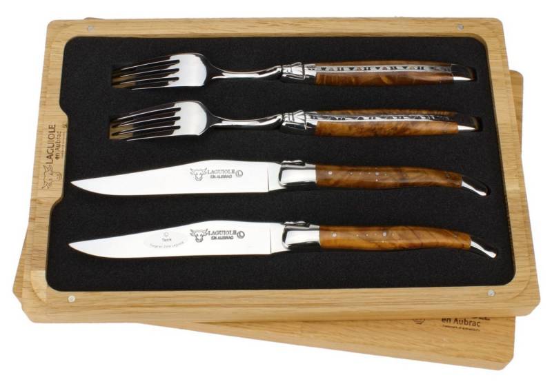Laguiole en Aubrac Steakbesteck CCF99TKIH BRI, 2 Messer / 2 Gabeln - Griff Teakholz - Stahl glänzend Laguiole en Aubrac Steakbesteck CCF99TKIH BRI, 2 Messer / 2 Gabeln - Griff Teakholz - Stahl glänzend von Laguiole en Aubrac