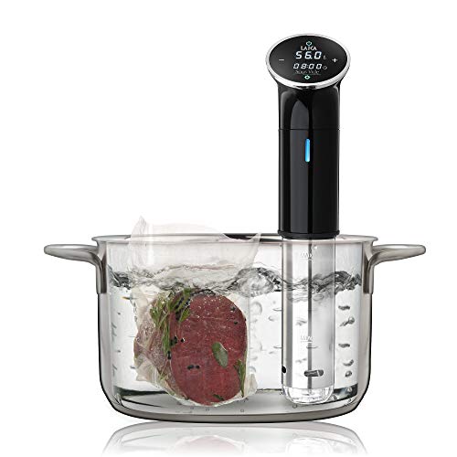 Laica Sous Vide Stick SVC107, konstante Temperatur bis 95°C, komplett wasserfest (IPX7-Standard), Timerfunktion bis 99 Std., erwärmt bis zu 15 Liter. Sensor-Touch Tasten Edelstahl/Schwarz von Laica