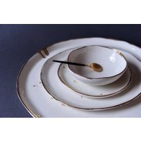 Gold Spritzteller, Handarbeit Porzellan Natur Nordisch Rustikal, Beilagenteller, Salatteller von LaimaCeramics