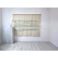 Grüne Wolle Boho Decor - Dip Dyed Wandbehang Ornament Große Weben Textile Kunst Eco Grüne Wolle Boho Decor - Dip Dyed Wandbehang Ornament Große Weben Textile Kunst Eco von LaleStudio