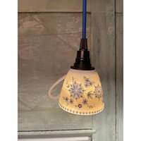 In Der Blauen Stunde, Tassenlampe von LamTaTa