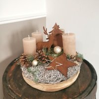 Adventskranz Tischkranz 30cm Haltbarer Kranz Weihnachtskranz Mit Holzschale Adventskranz Tischkranz 30cm Haltbarer Kranz Weihnachtskranz Mit Holzschale von Lamaisonsept7