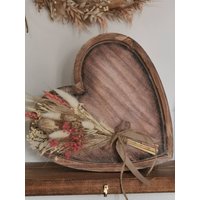 Holz Deko Herz 30cm Mit Trockenblumen Muttertag Hochzeit Herztablett Holz Deko Herz 30cm Mit Trockenblumen Muttertag Hochzeit Herztablett von Lamaisonsept7