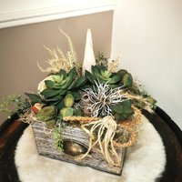 Sukkulenten Gesteck Haltbar Künstlich Holzkasten Tischgesteck Schublade Trockenblumen Blumengesteck Herbst Autumn Herbstdeko Geschenk Sukkulenten Gesteck Haltbar Künstlich Holzkasten Tischgesteck Schublade Trockenblumen Blumengesteck Herbst Autumn Herbstdeko Geschenk von Lamaisonsept7