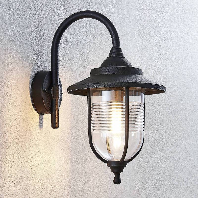 Außenwandlampe Naisha, Diffusor mit Rillen von LINDBY