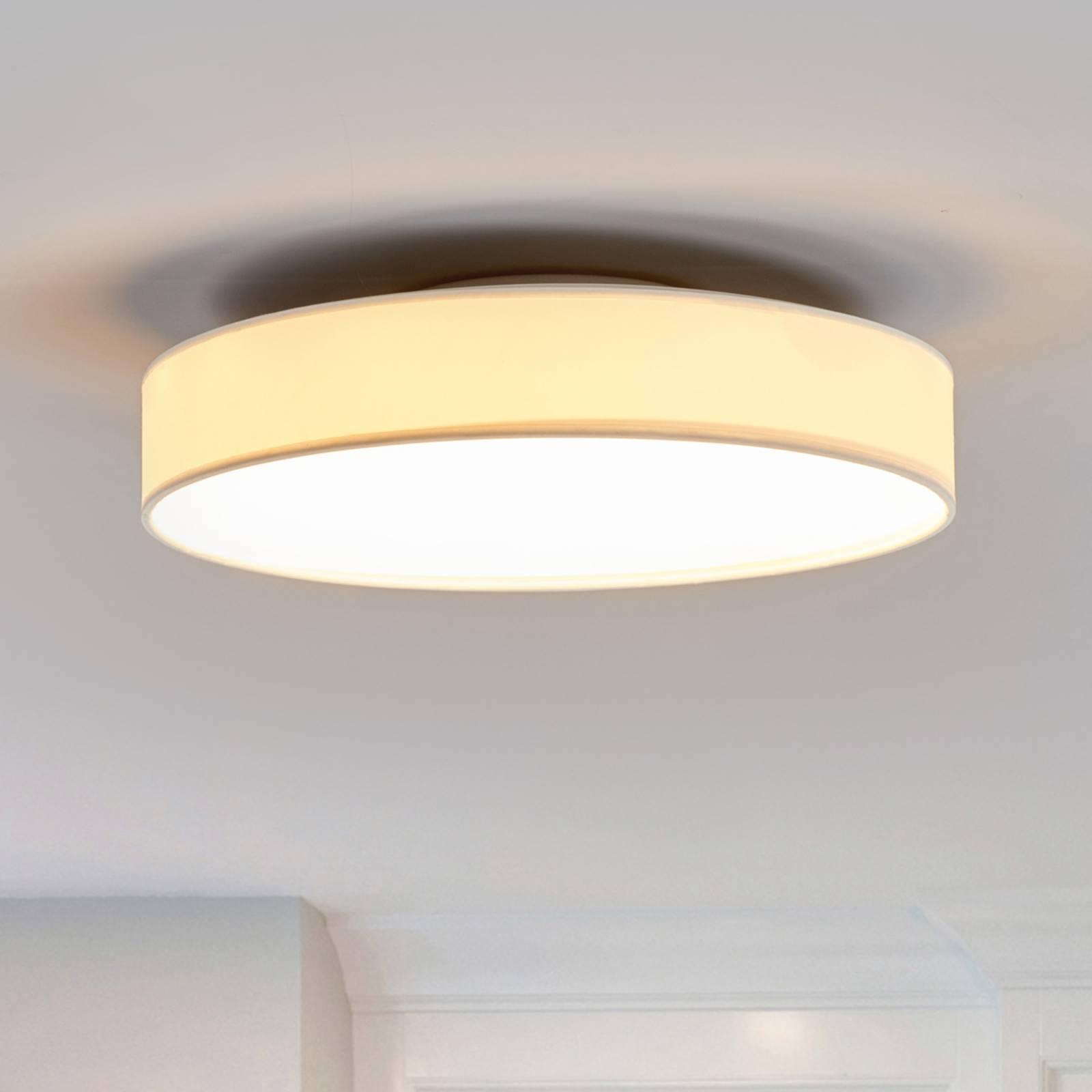 LED-Stoffdeckenlampe Saira, 40 cm, weiß von LINDBY