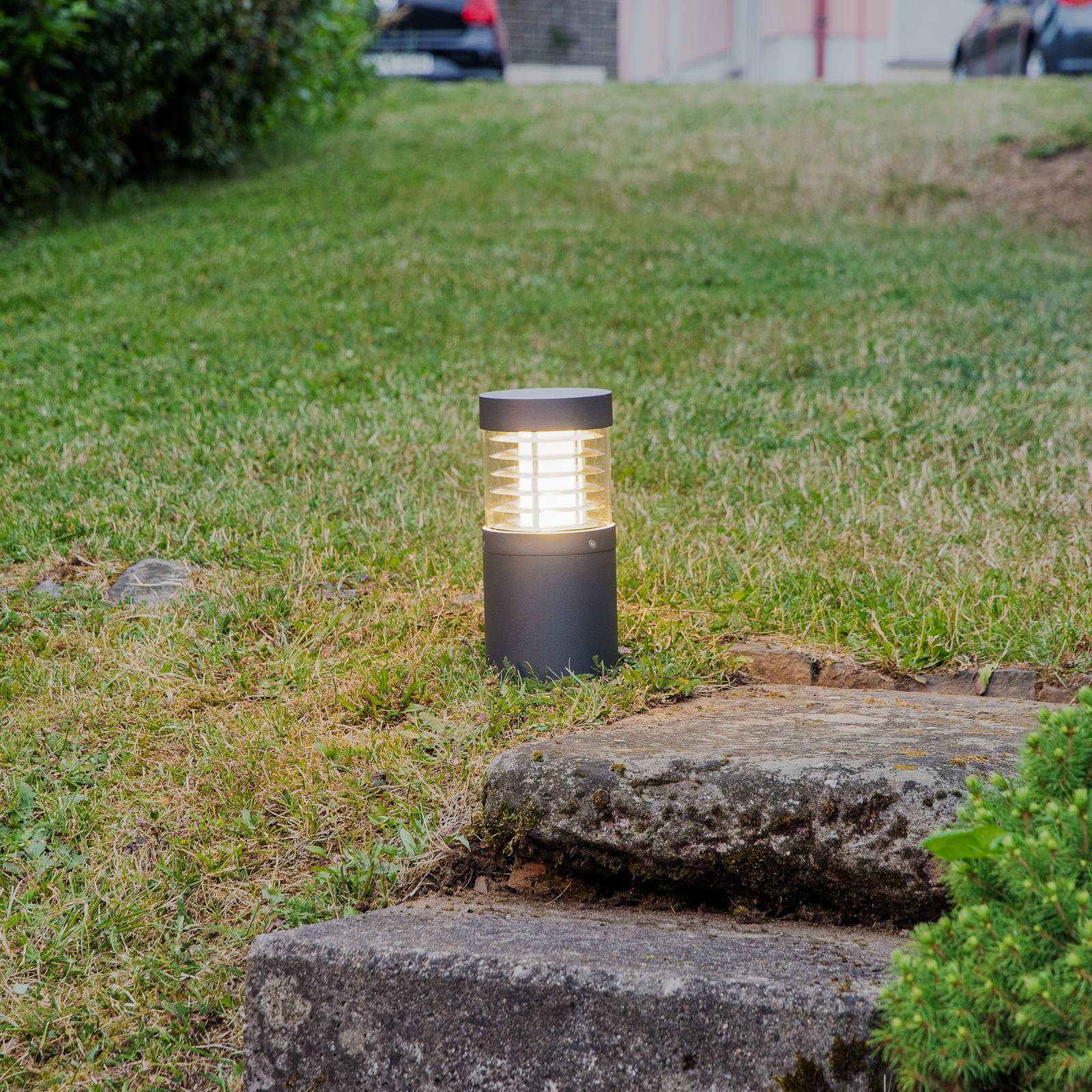 Lucande LED-Sockellampe Lucius, 27cm, anthrazit, IP54 von LUCANDE