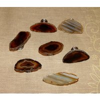 Benutzerdefinierte Brown Tan Achat Scheibe Schublade Knäufe Klein - 18K Gold Selver Blatt Kupferblatt Kanten Natürlich von LandiDesigns