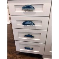 Große Blaue Achatscheibe Edelstein Schublade Griffe Pulls Knobs von LandiDesigns