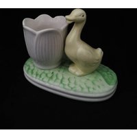 Art Deco Eierbecher Handarbeit Keramik Porzellan Gänse Ente von Landmum