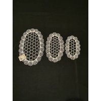 Handklöppeldeckchen Handgeklöppelte Spitze Vintage 3 Stück Tischdecken Decke Geklöppelt Leinen Handarbeit Klöppeldecke Oval von Landmum