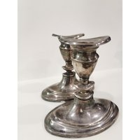 Vintage 2 Stück Art Deco Kerzenhalter Kerzenständer Metallleuchter Design Versilbert 12cm Hoch von Landmum