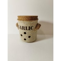 Vintage Knoblauch Steingut Zwiebeltopf Topf Keramik Garlic Pot von Landmum