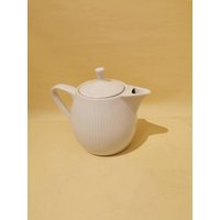 Wunsiedel Rarität Kleine Teekanne Kanne Porzellan Kaffeekanne Shabby Romantisch Vintage von Landmum