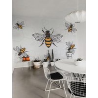 Fliegende Bienen Vinyl Wandbild/Peel & Stick Gelbe Tapete Honigbiene Foto von LandscapeWalls