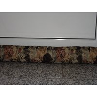 Zugluftstopper Aus Gobelinstoff Genäht Motiv Hunde Und Passendem, Schwarzen, Edlen Canvasstoff Inklusive Füllung Zugluftstopper Aus Gobelinstoff Genäht Motiv Hunde Und Passendem, Schwarzen, Edlen Canvasstoff Inklusive Füllung von Landwerke