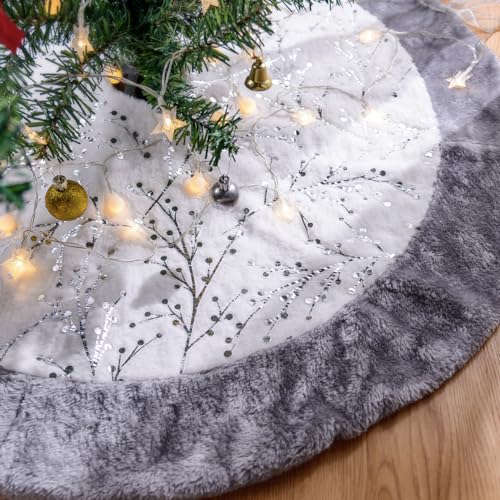 Lanpn Weihnachtsbaum Decke Christbaumdecke 120 cm, Groß Kunstfell Zweig Tannenbaum Decke Unterlage Teppich, Weihnachtsbaumdecke für Christbaumschmuck Weihnachtsdeko (Silber, 120 cm) von Lanpn