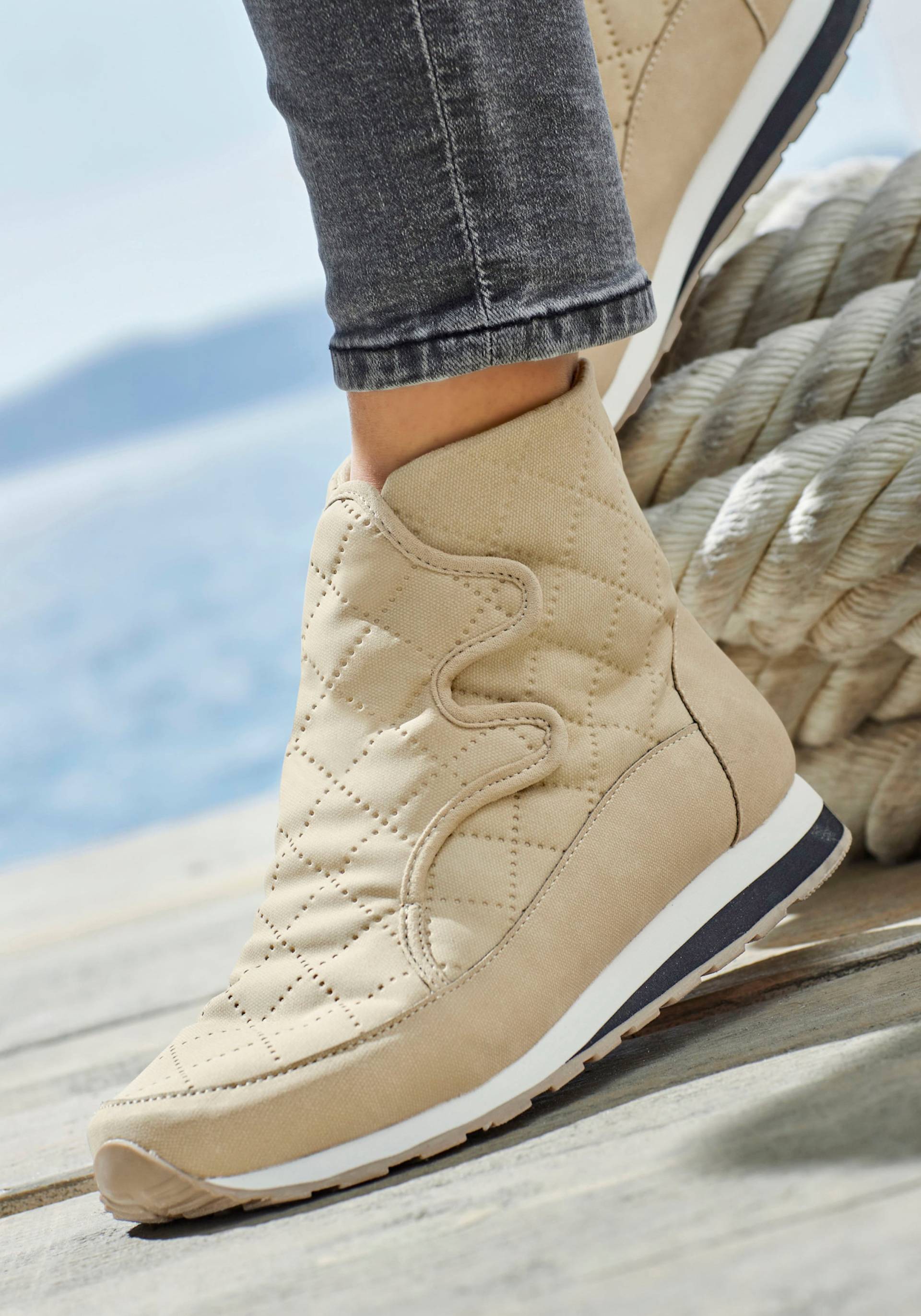 Stiefelette Stiefelette von Lascana