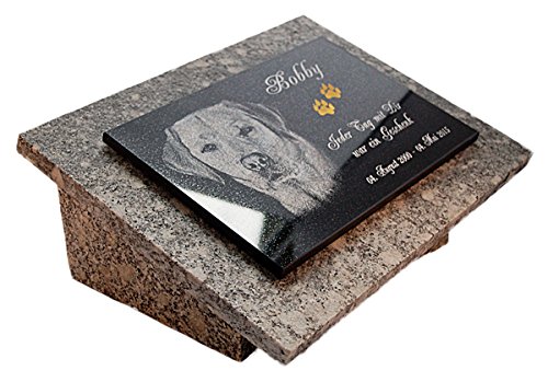 LaserArt24 Granit Grabstein, Grabplatte oder Grabschmuck mit dem Motiv Hund-gg16s und Ihrem Foto/Text und Daten LaserArt24 Granit Grabstein, Grabplatte oder Grabschmuck mit dem Motiv Hund-gg16s und Ihrem Foto/Text und Daten von LaserArt24
