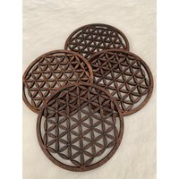 4-Er Set Blume Des Lebens "Filigran" Glasuntersetzer, Coaster Holz Nussbaum Lasergeschnitten von LaserArtFactory