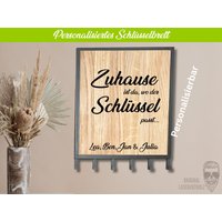 Personalisiertes Holz Schlüsselbrett/Türschild - Unikat Aus Massiver Eiche Geschenk Deko Ambiente Personalisierbar Personalisiertes Holz Schlüsselbrett/Türschild - Unikat Aus Massiver Eiche Geschenk Deko Ambiente Personalisierbar von LaserArtHolz