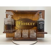 Exklusives Buchenleimholz Whiskey Regal - Klassisch Modern, Eiche Hell, Platz Für 5 Flaschen & 3 Gläser Liebhaber von LaserAuermann