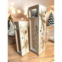 Holzsäule Windlicht Weihnachten | Winter Deko Holz Holzdeko Advent Kerze Weihnachtsdeko Tannenzapfen Mistelzweig von LaserDesignGarage