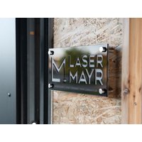 Wandlogo Eingangsschild Logo Leuchtend Wandschild Acryl von LaserMayr