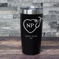 Krankenschwester-Praktiker Beruf Becher-Geschenk Für Krankenschwester-Praktiker-Kostenlose Personalisierung-Geschenk Sie/Ihn-Weihnachten-P von LaserPrintCo
