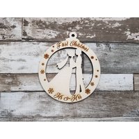Große Erste Weihnachten Als Mr & Mrs Christbaumkugel von LaserXdesigns