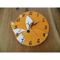 Kinder-Wanduhr "Schlafender Fuchs" Kinder-Wanduhr "Schlafender Fuchs" von Laserund3d