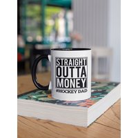 Hockey Papa Geschenk, Tasse, Straight Outta Money, Lustiges Sohn Tochter, Vater von LaughablePrintables