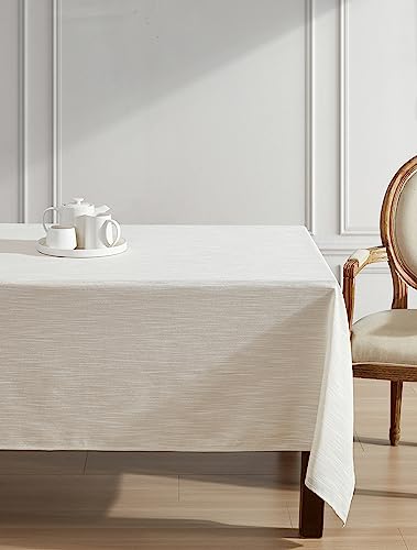 Laura Ashley Arabesque Luxuriöse Schimmernde Stofftischdecke für formelle Abendessen, Urlaub, Hochzeit oder Party, 152,4 x 213,4 cm, silberfarben von Laura Ashley