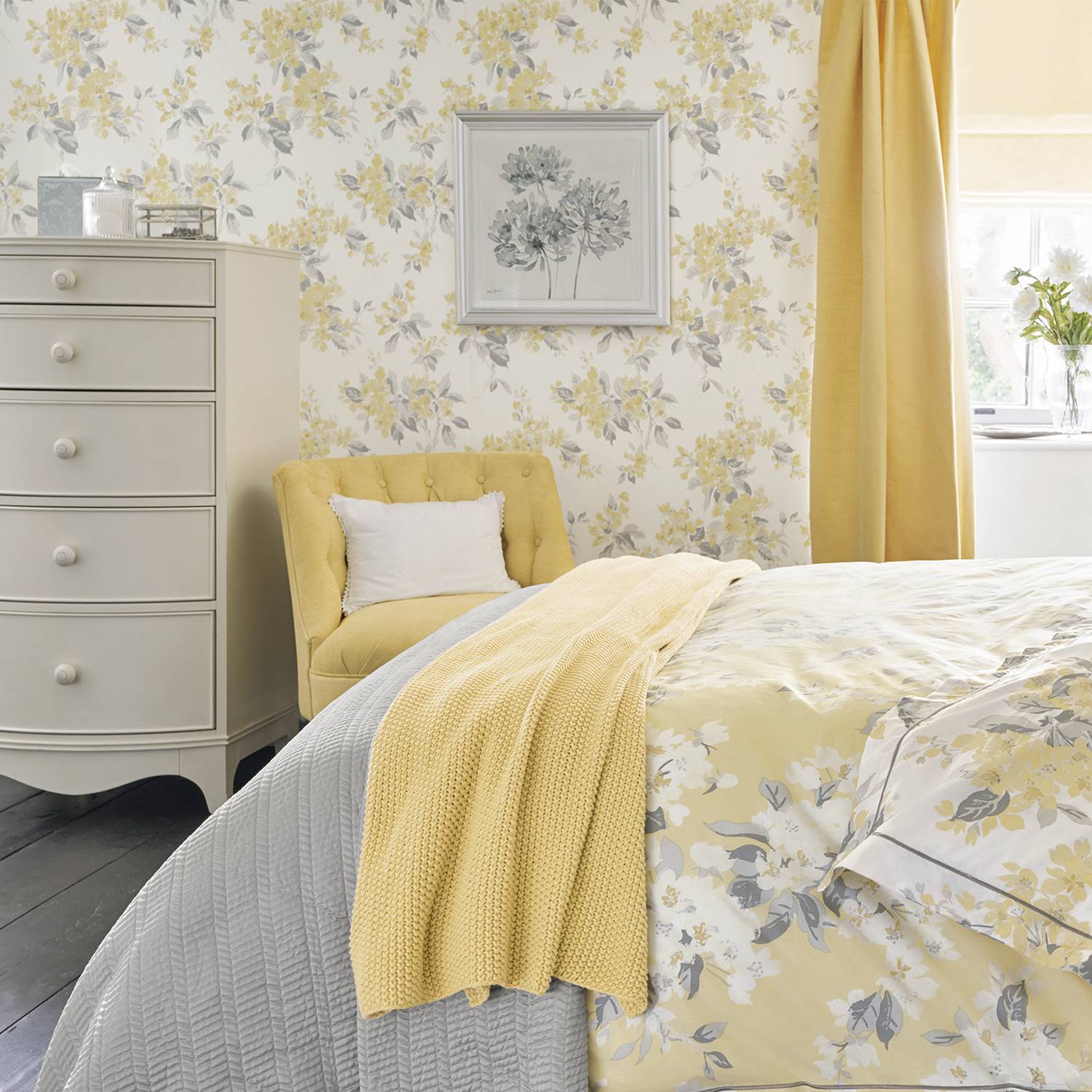 Vliestapete Apple Blossom von Laura Ashley