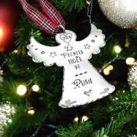 Baby Weihnachtsengel - Handgemachtes Graviertes Ornament Personalisiertes Geburtsgeschenk von LauraWalkerJewellery